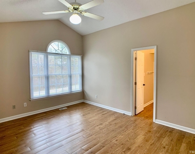 516 Contessa Court - Photo Thumbnail 10