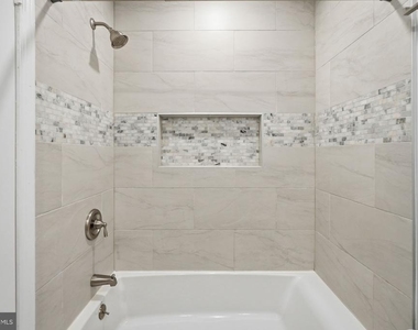 809 Woodley Drive - Photo Thumbnail 31