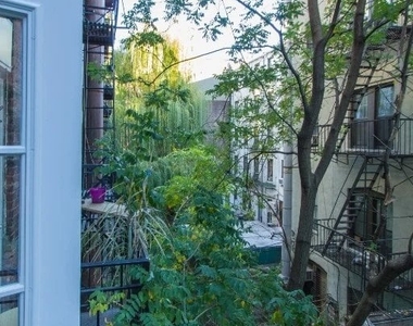 Copy of 250 Mott St., Unit 12 - Photo Thumbnail 9