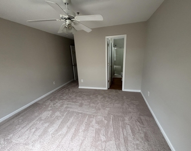 1950 Trailwood Heights Lane - Photo Thumbnail 26