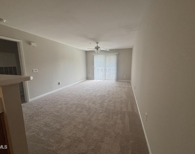 1950 Trailwood Heights Lane - Photo Thumbnail 5
