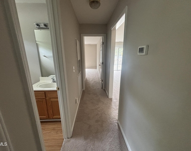 1950 Trailwood Heights Lane - Photo Thumbnail 3