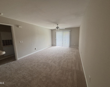 1950 Trailwood Heights Lane - Photo Thumbnail 13