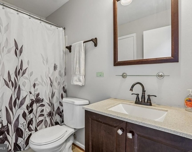 8134 Aspenwood Way - Photo Thumbnail 6