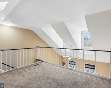 8134 Aspenwood Way - Photo Thumbnail 9
