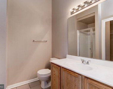 7114 Maiden Point Place - Photo Thumbnail 21