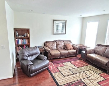 2873 Burrows Lane - Photo Thumbnail 10