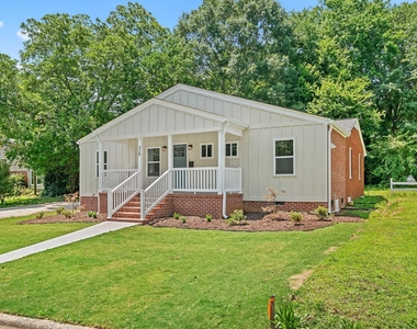 320 Clay Street - Photo Thumbnail 1