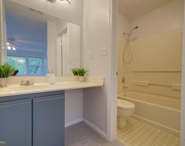 8489 Falls Run Road - Photo Thumbnail 25