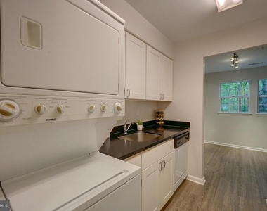 8489 Falls Run Road - Photo Thumbnail 18