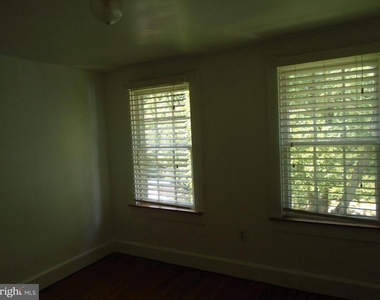 8488 Main Street - Photo Thumbnail 8