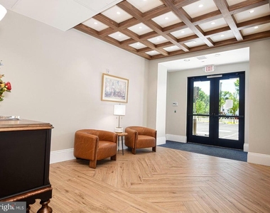 128 N Bond Street - Photo Thumbnail 18