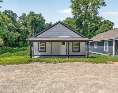 403 Spring Court - Photo Thumbnail 25