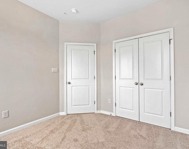871 Amity Street - Photo Thumbnail 23