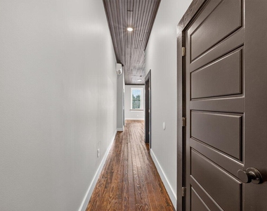 202 S Main Street - Photo Thumbnail 10