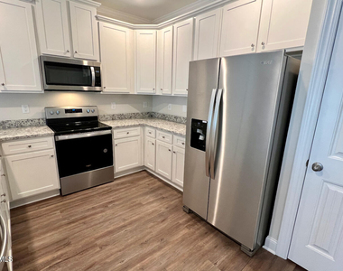 6905 Outfall Point Lane - Photo Thumbnail 10
