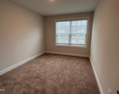6905 Outfall Point Lane - Photo Thumbnail 21