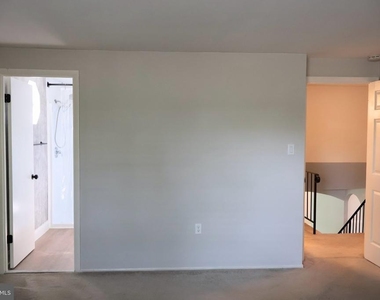 5218 Caroline Circle - Photo Thumbnail 14