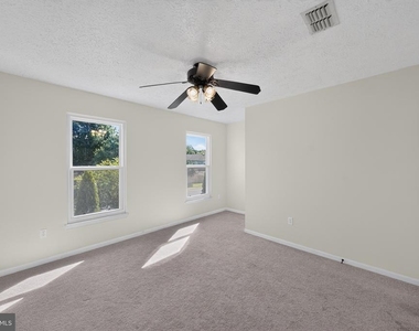 2377 Tawny Drive - Photo Thumbnail 8