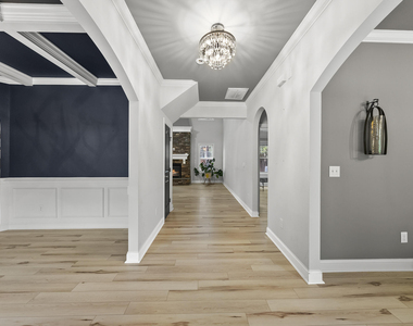3537 Bunting Drive - Photo Thumbnail 3