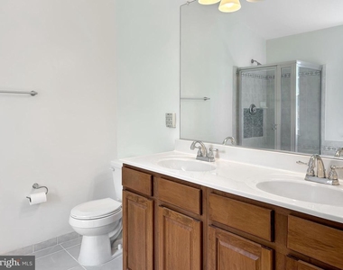 4709 Ashforth Way - Photo Thumbnail 13