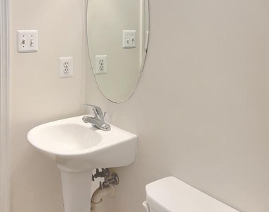 4709 Ashforth Way - Photo Thumbnail 21