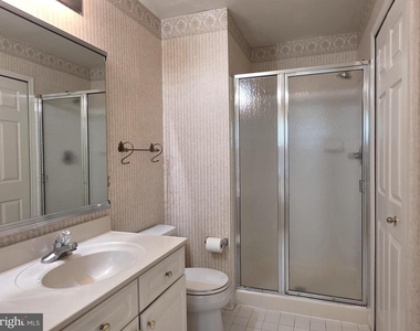 937 Walnut Wood Road - Photo Thumbnail 20