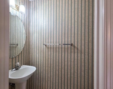 937 Walnut Wood Road - Photo Thumbnail 13