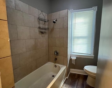 1902 W Fayette Street - Photo Thumbnail 13