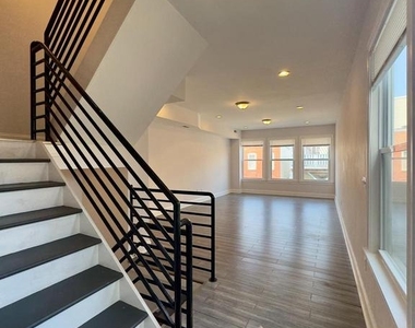 701 S Rose Street - Photo Thumbnail 1
