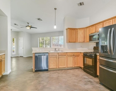 11518 James B Connolly Ln - Photo Thumbnail 4