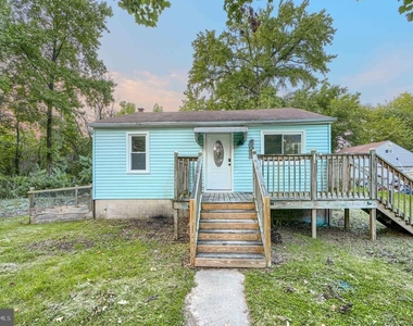 528 Potomac - Photo Thumbnail 2