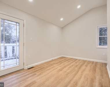 528 Potomac - Photo Thumbnail 10