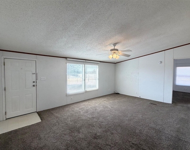 499 Mount Pleasant Rd - Photo Thumbnail 9