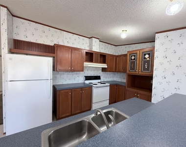 499 Mount Pleasant Rd - Photo Thumbnail 21