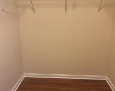 2449 Ogden Square - Photo Thumbnail 16