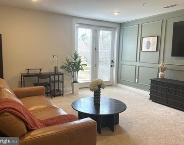 1425 Two Rivers Boulevard - Photo Thumbnail 3