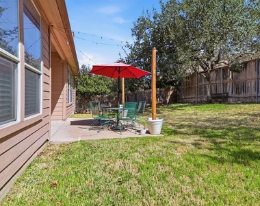 2157 Paradise Ridge Dr - Photo Thumbnail 30