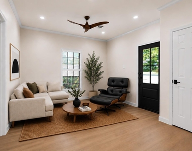 1307 Kinney Ave - Photo Thumbnail 6