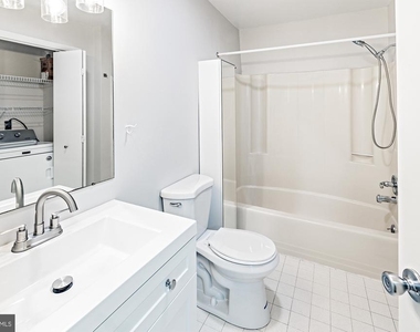 33 Foxtail Court - Photo Thumbnail 8