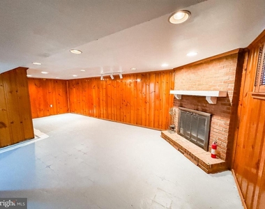 425 Marianna Drive - Photo Thumbnail 14