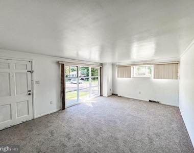 425 Marianna Drive - Photo Thumbnail 1