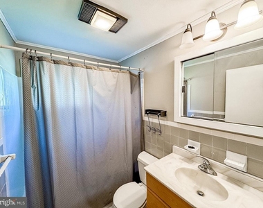 425 Marianna Drive - Photo Thumbnail 13