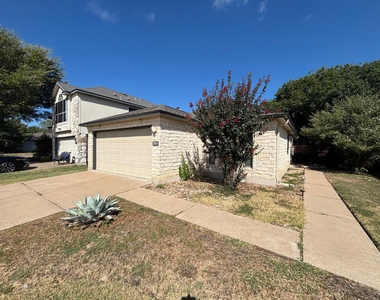 2924 Settlement Dr - Photo Thumbnail 1