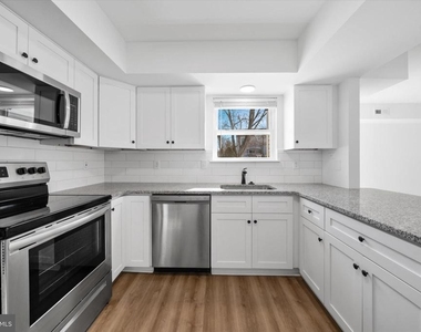 11 Wedgefield Court - Photo Thumbnail 5