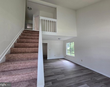 1417 S. Farmview Dr - Photo Thumbnail 2