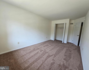 1417 S. Farmview Dr - Photo Thumbnail 27