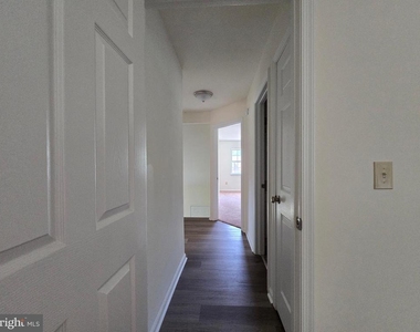 1417 S. Farmview Dr - Photo Thumbnail 20