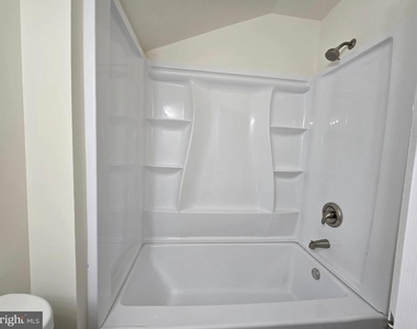 1417 S. Farmview Dr - Photo Thumbnail 33