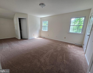 1417 S. Farmview Dr - Photo Thumbnail 17